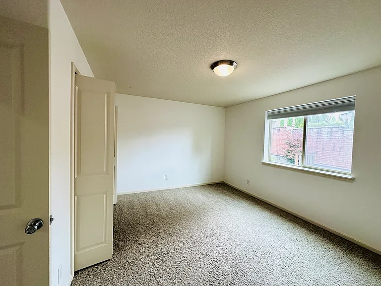 16756 NW Canton St — Photo 27