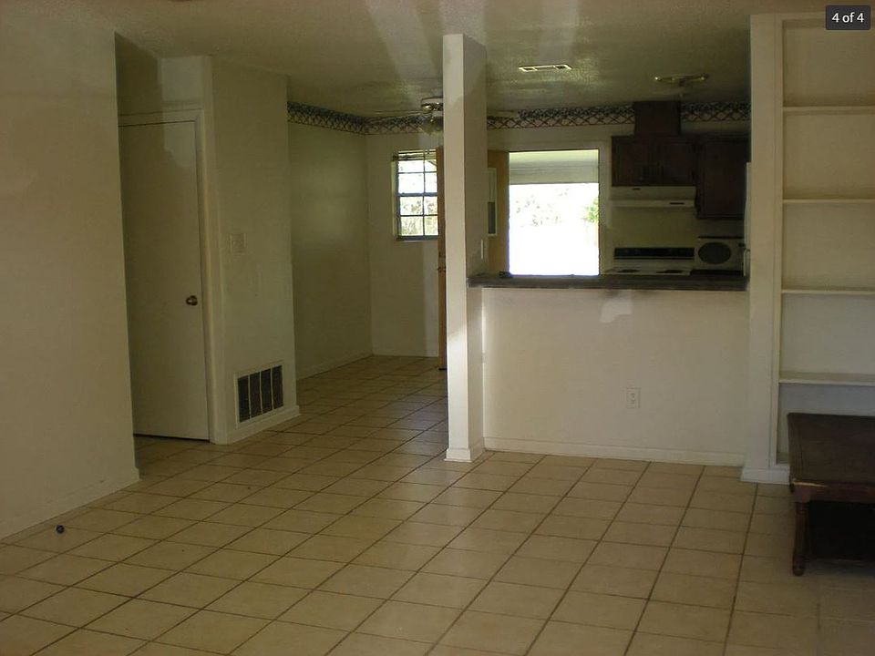 Building Photo 3