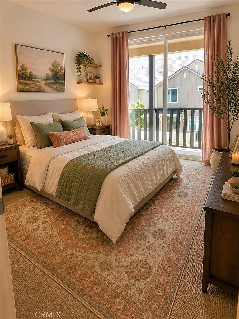 3 bed, 2.5 bath, 1502 sqft, $3,100 — Photo 3