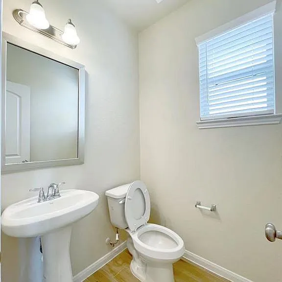 4403 Silvergrass Ln — Photo 7