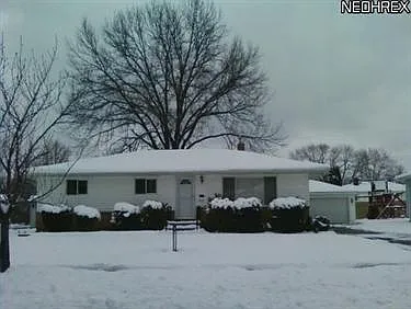 3935 W 214th St photo 1
