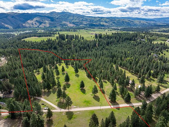 5th image of 2949 Camp 4 Rd
