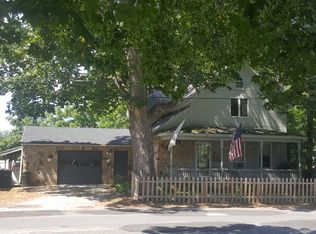 112 Congress St, Bennington, VT 05201