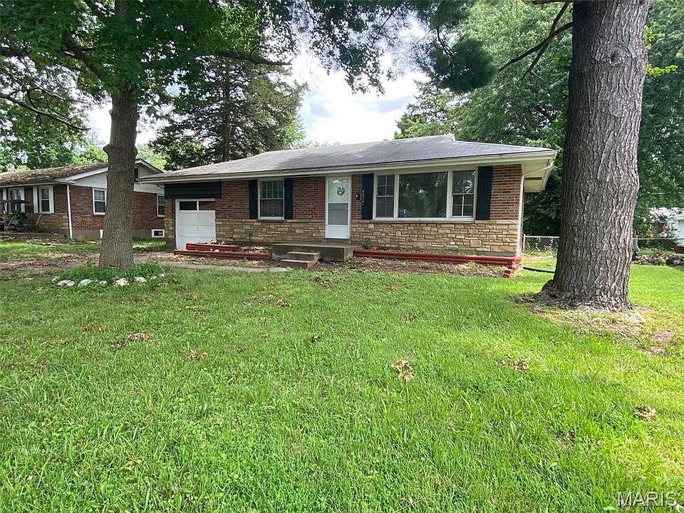 1st image of 9616 Durham Dr