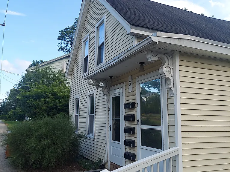 3 Souhegan St #1 — Photo 1