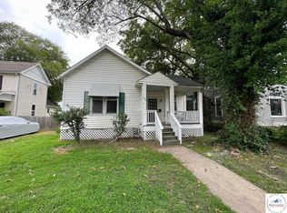 403 S Main St, Clinton, MO 64735