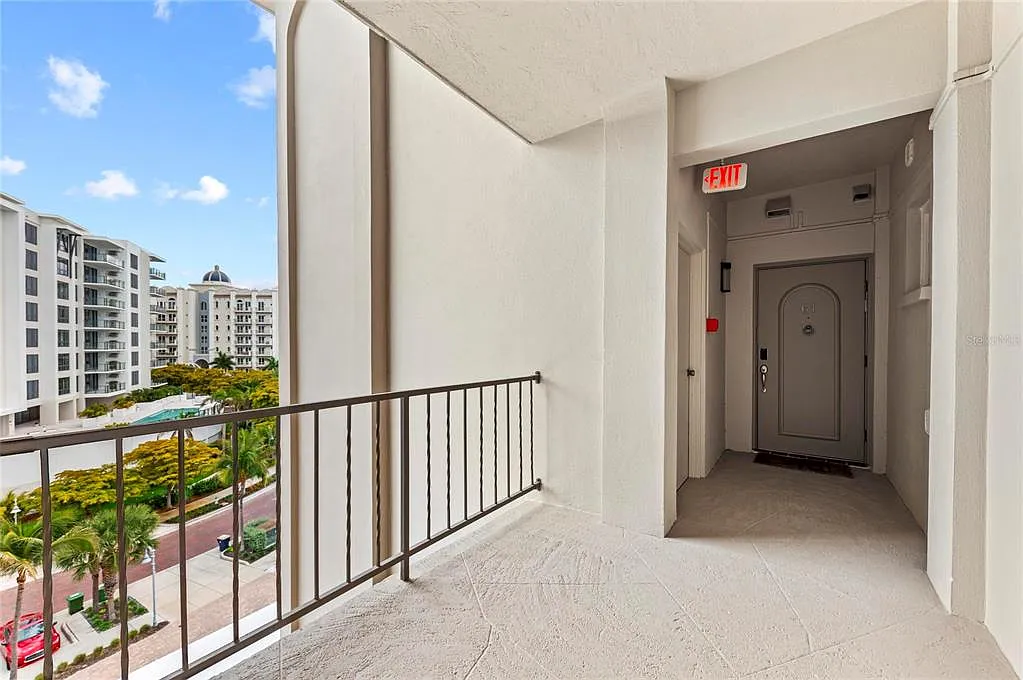 2 bed, 2.0 bath, 1612 sqft, $12,500 — Photo 1
