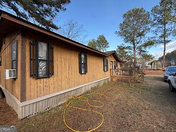 3rd image of 1779 Payne Rd