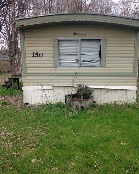 1st image of 150 Bay St