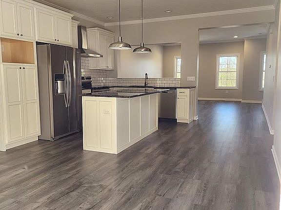 2nd image of 34 Misty Ln