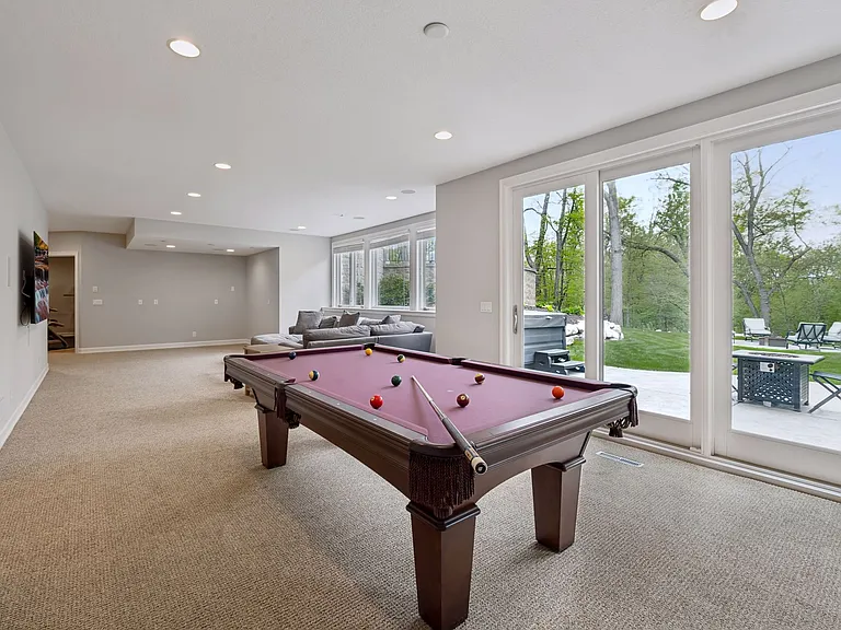 2063 Austrian Pine Ln — Photo 29