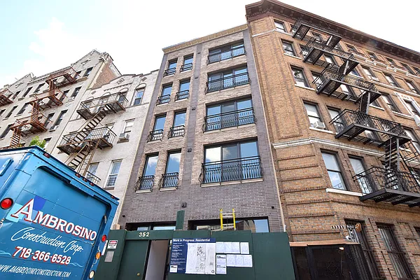 Rented by Keren Capital Group, LLC | media 21