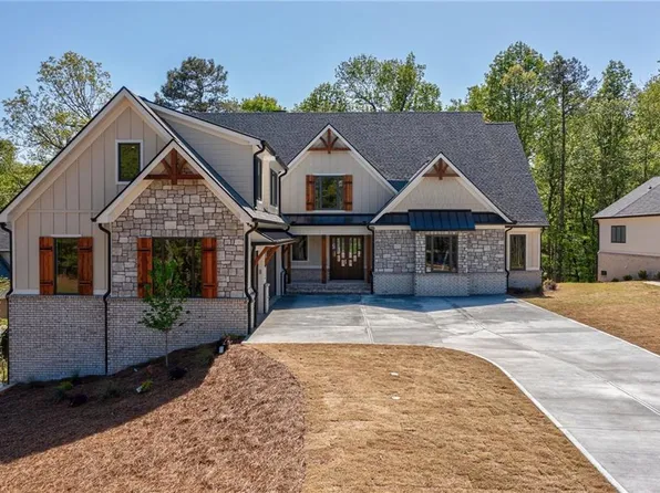 75 Ramey Rd, Sugar Hill, GA 30518