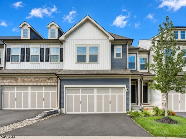 8 Dahlia Dr, Warren Twp., NJ 07059