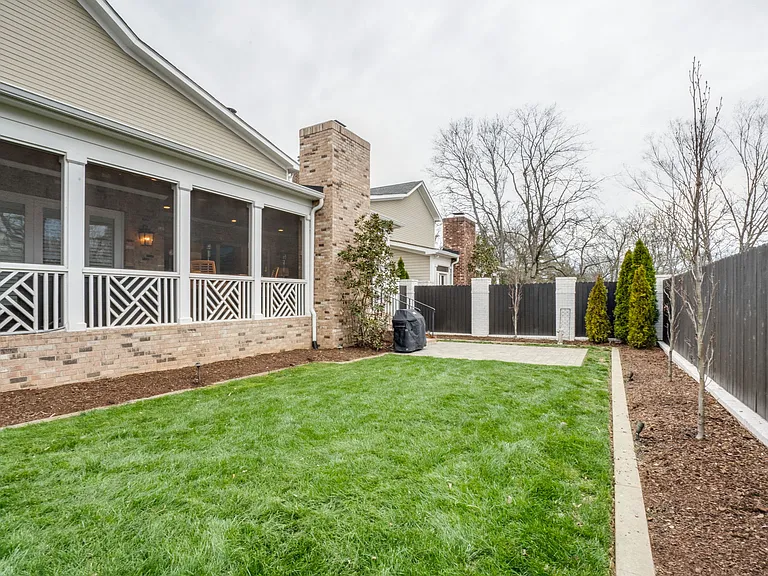 2424A Abbott Martin Rd — Photo 42