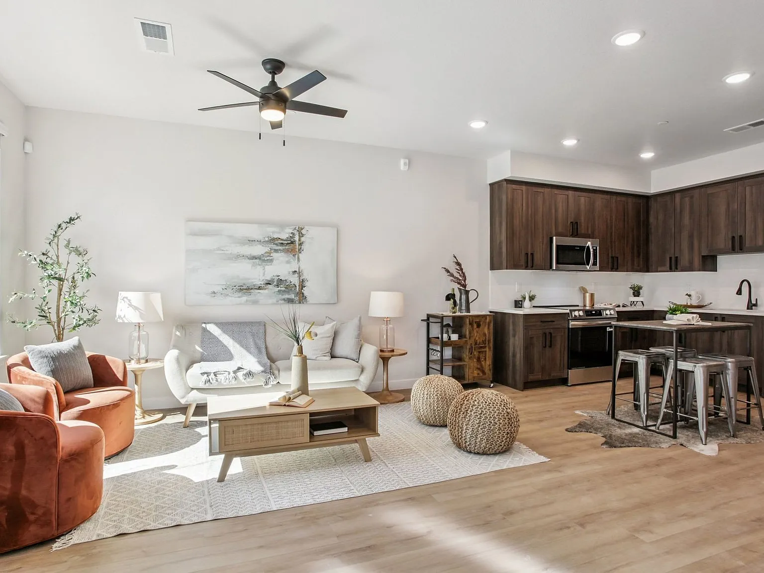 Alpine Crossing Townhomes — Photo 1