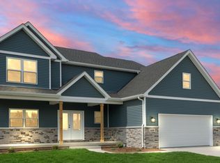 668 Debra Kay Dr, Lowell, IN 46356