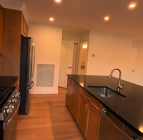 218 Ellery Ct — Photo 25