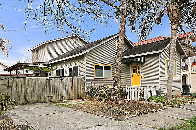 1st image of 2855 Maurepas St