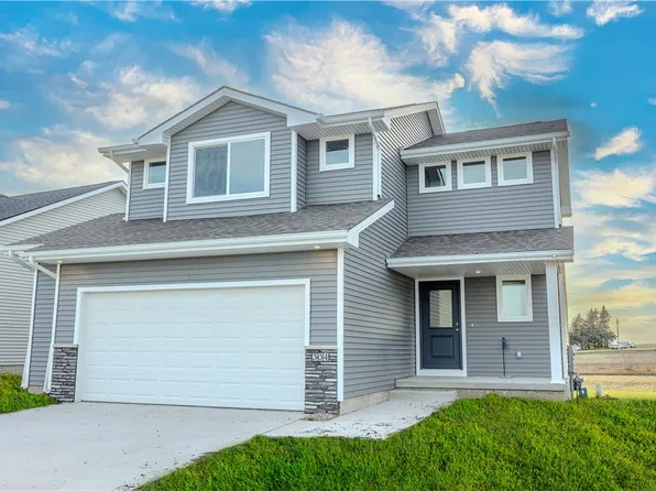 304 Fireside Dr NW, Bondurant, IA 50035