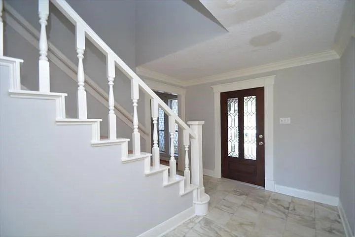 538 Longview Dr — Photo 12
