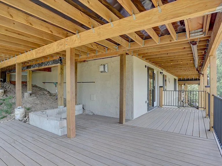 85 Santa Fe Mountain Rd — Photo 20