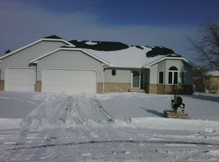 2010 Westridge Ct, Buffalo, MN 55313