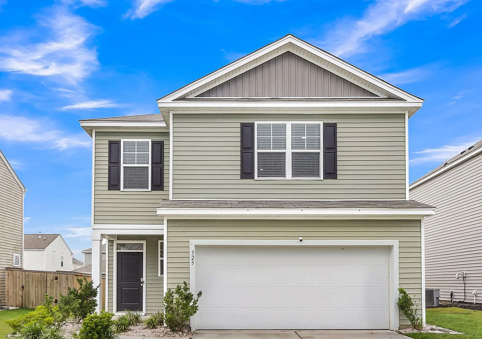 Spacious Cane Bay Home with Flexible Living Space — Photo 4