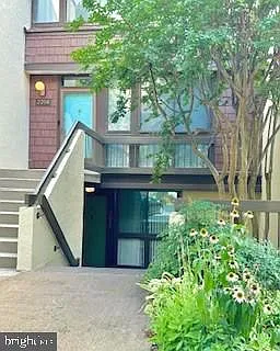 2212 S Randolph St #1 — Photo 1