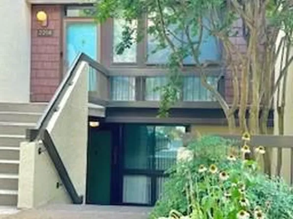 2212 S Randolph St #1, Arlington, VA 22204