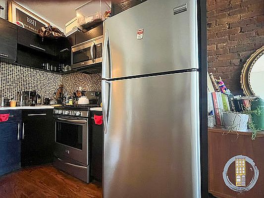 3rd image of 171 Hancock St #3RR