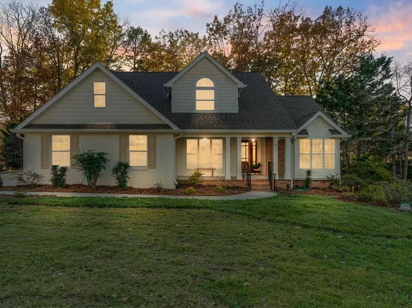 50 Windsor Ln, Ringgold, GA 30736