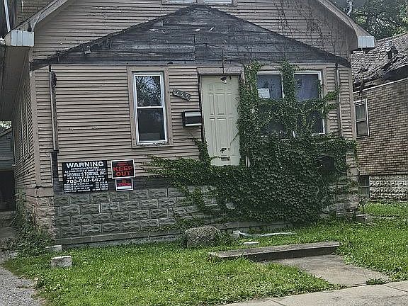 2nd image of 259 E 136th St