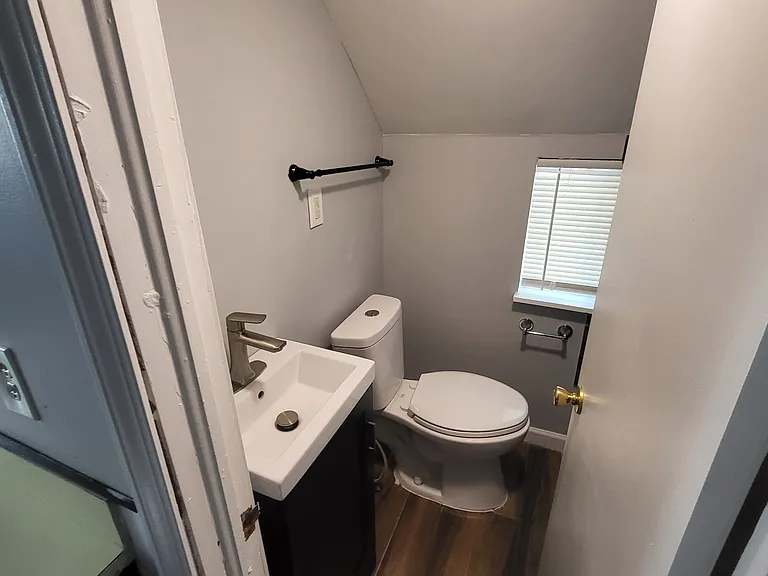 1807 Raible Ave #A — Photo 12