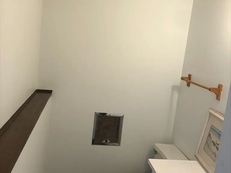 lower level 1/2 bathroom