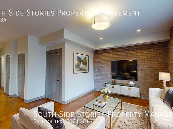 4th image of 4358 S Prairie Ave Unit 3