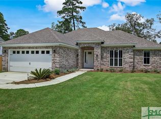 126 Camellia Ave, Garden City, GA 31408