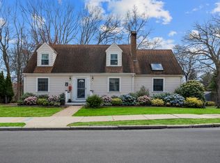 50 Kendall Rd, Newton, MA 02459