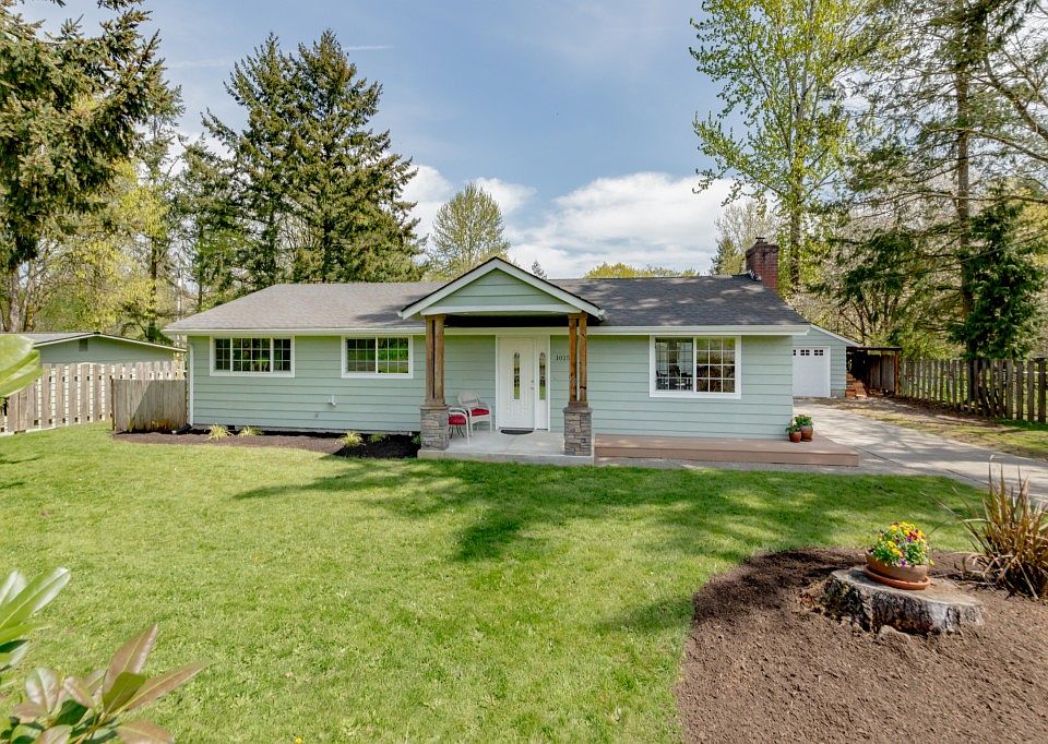 1st image of 1015 58th Ave NE