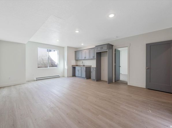 621 E 740 N #B, Tooele, UT 84074