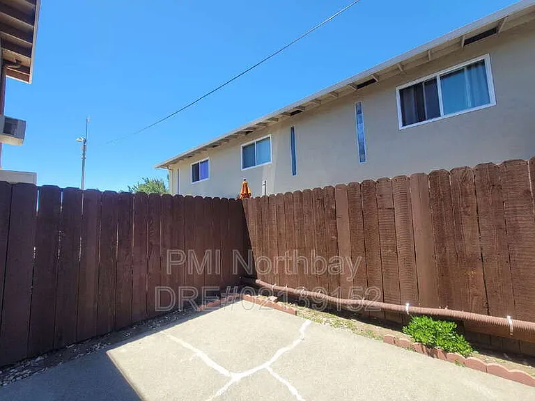 1206 Dana Dr #2 — Photo 15
