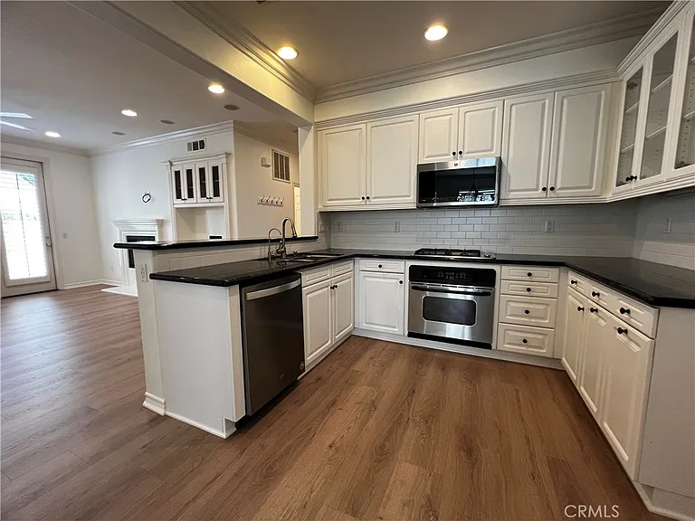 3 Ferrensby Way — Photo 9