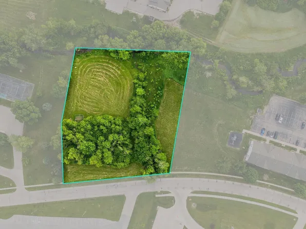 1501 S 7th Ave, Marshalltown, IA 50158