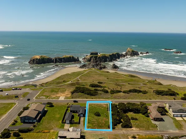 Portland Ave SW #1800, Bandon, OR 97411