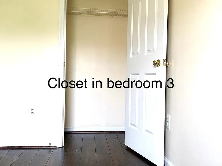 549 Eisenhower Dr — Photo 8