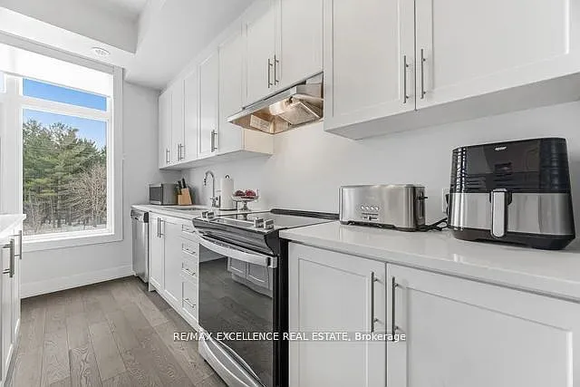 9560 Islington Ave S #214 — Photo 8
