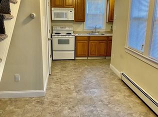 49 Elm St FLOOR 1, Andover, MA 01810