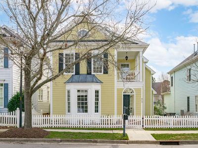 813 Carpenter Town Ln, Cary, NC, 27519