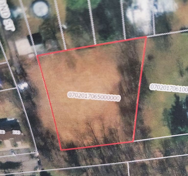 2nd image of 0 W Cherry St