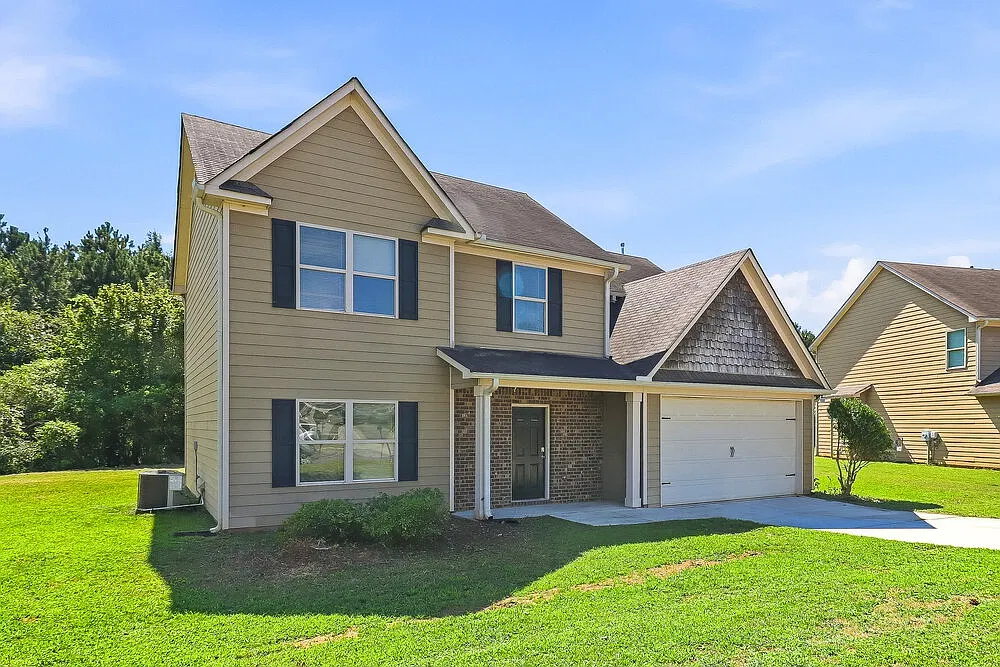 4 bed, 2.5 bath, 2109 sqft, $1,970 — Photo 2
